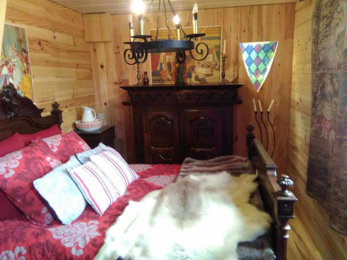 Ecuries Leseigneur - Camping Insolites Bolleville  ภายนอก รูปภาพ