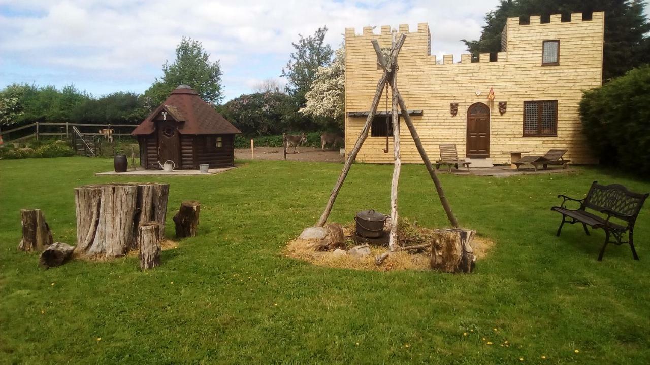 Ecuries Leseigneur - Camping Insolites Bolleville  ภายนอก รูปภาพ